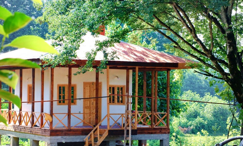  سوالات متداول درباره اقامتگاه بوم‌گردی گلرخ در استخرگاه رودبار